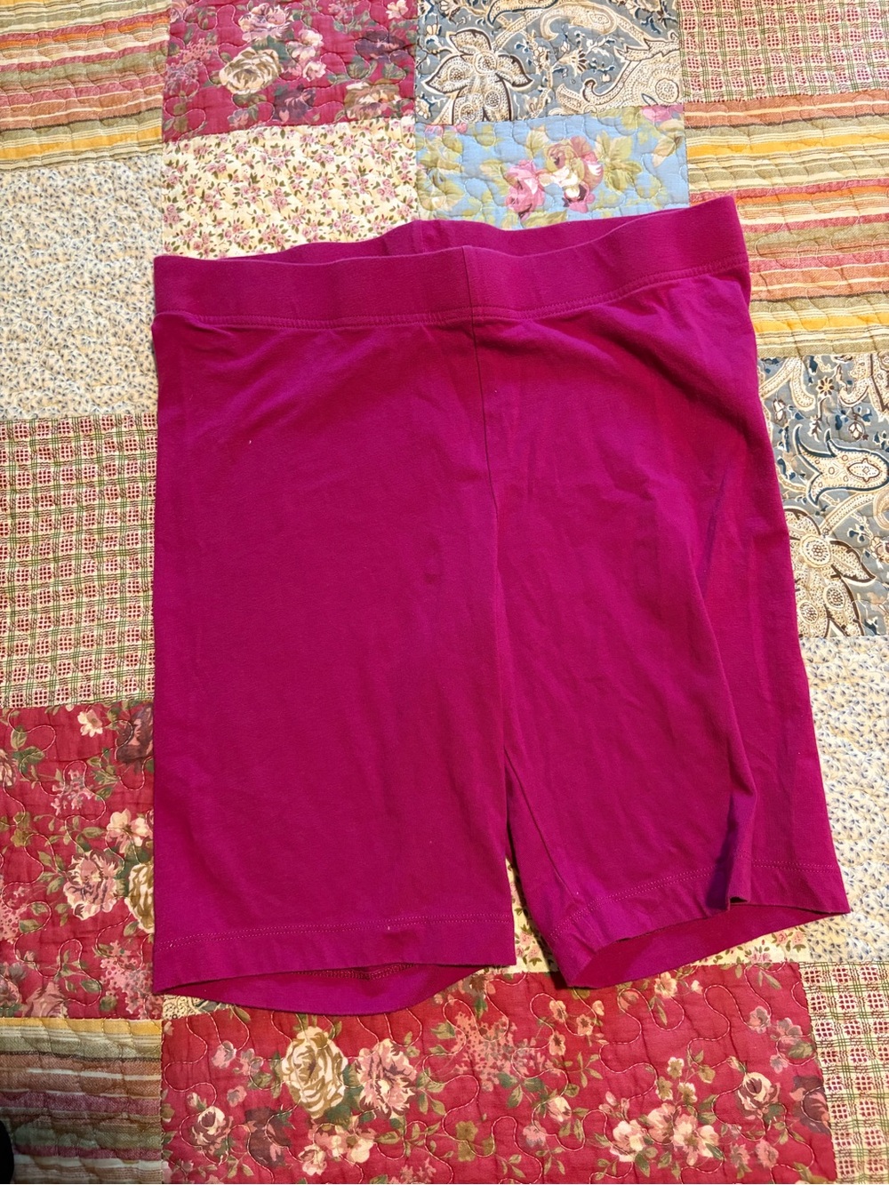 Old Navy Fuchsia Stretch Bike Shorts